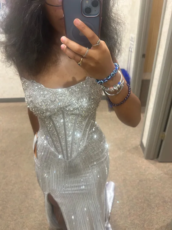 Sherri Hill Prom Dress Sparkly Silver - Image 2