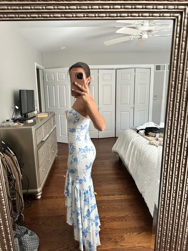 White with blue flower dress - Image 5