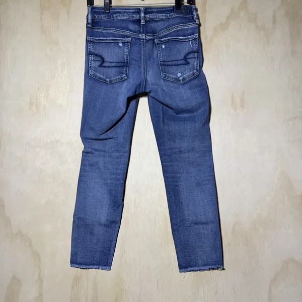 American Eagle Womens Size 8 Jegging Crop Super Stretch Distressed Jeans Blue - Image 6