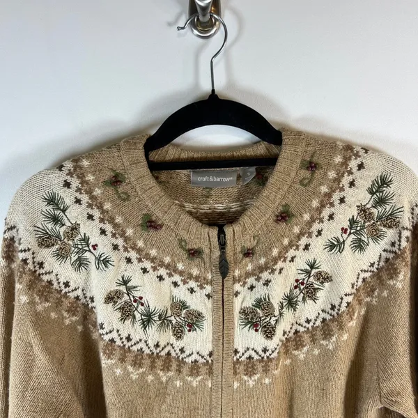 Croft & Barrow Women's Size Small Fair‎ Isle Pinecone Zip Up Cardigan Sweater - Image 2