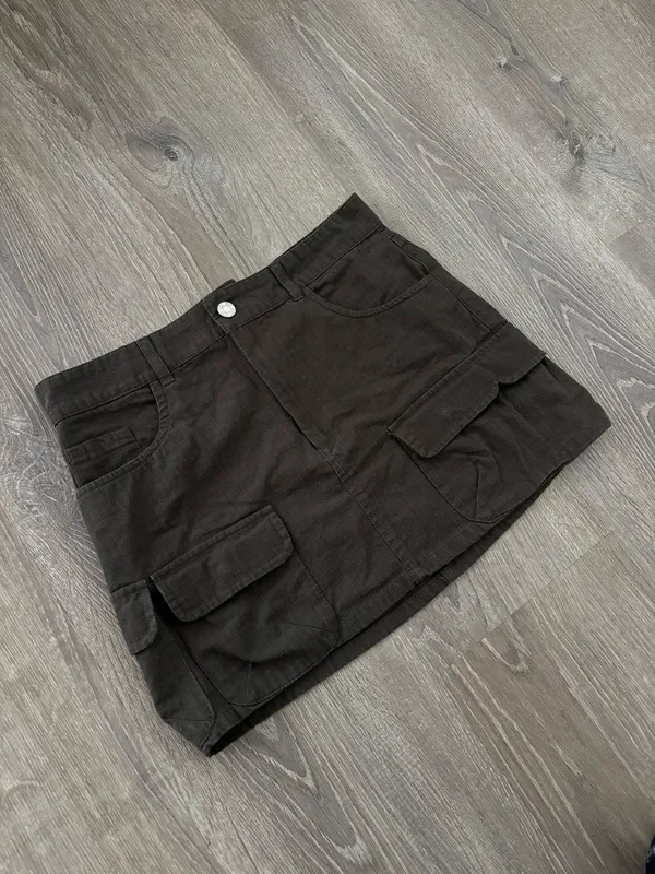 ZARA green cargo mini skirt (S) - Image 2