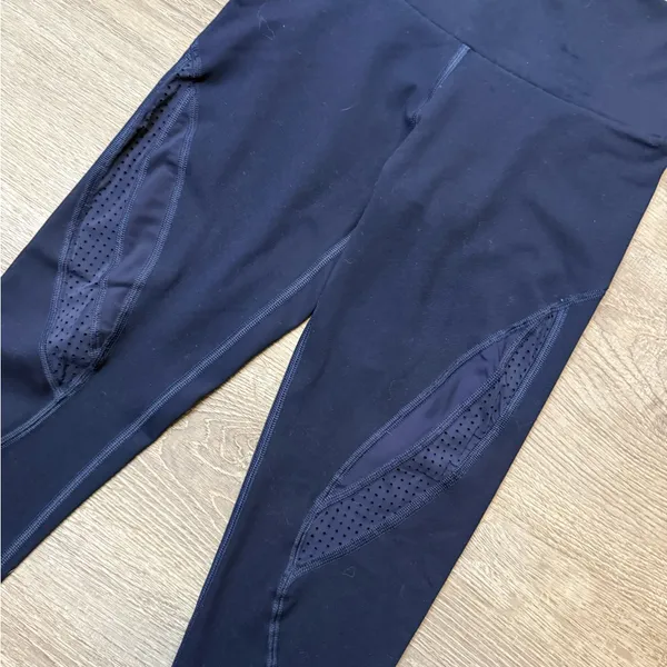 •AERIE• LEGGINGS - Image 4