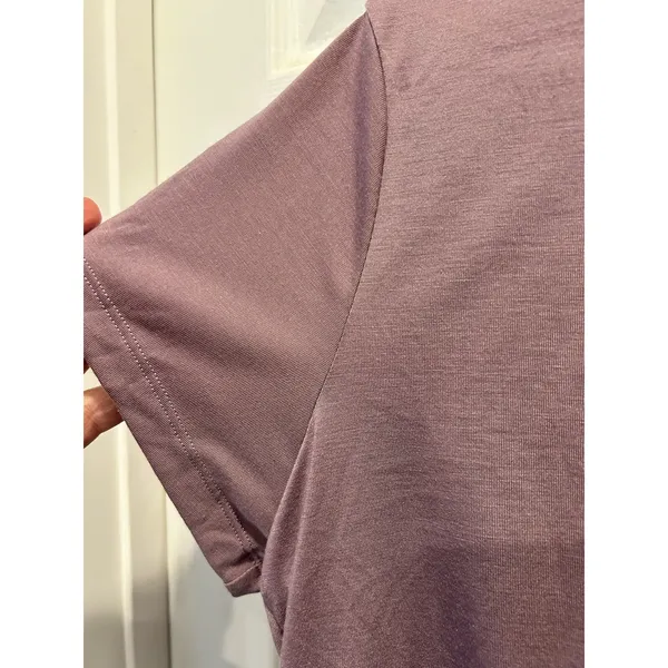 Under Armour HeatGear Women‎ Large Mauve Open Back Short Sleeve Training T-Shirt - Image 4