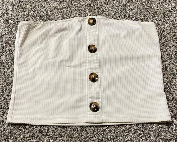 Chic White Ribbed Faux Button Tube Top Size M - Image 2