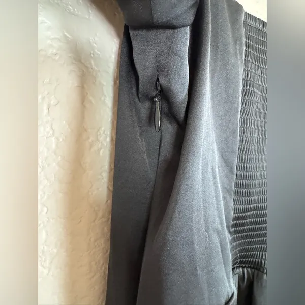 Aritzia Wilfred Bridgerton Satin Black long Sleeve Midi Dress size 8 $168 - Image 11