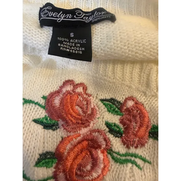 Evelyn Taylor CreamWhite Cardigan Sweater Rose embroidered dainty cottage retro - Image 5