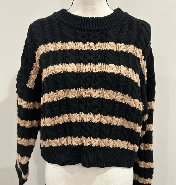 Jessica Simpson Cropped Sweater - Image 2