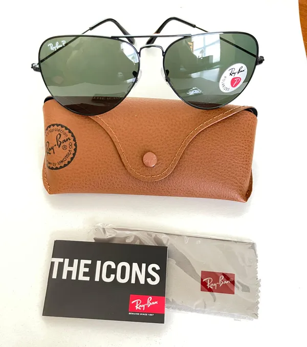 Ray-Ban Black Polarized Avaitor Sunglasses 58mm Unisex - Image 5