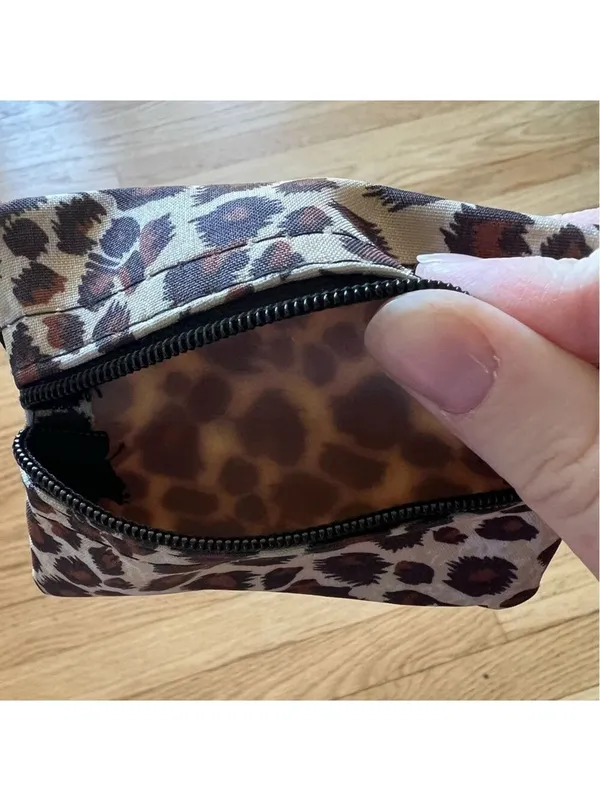 H&M Cheetah Print Card Holder Wristlet - Image 3