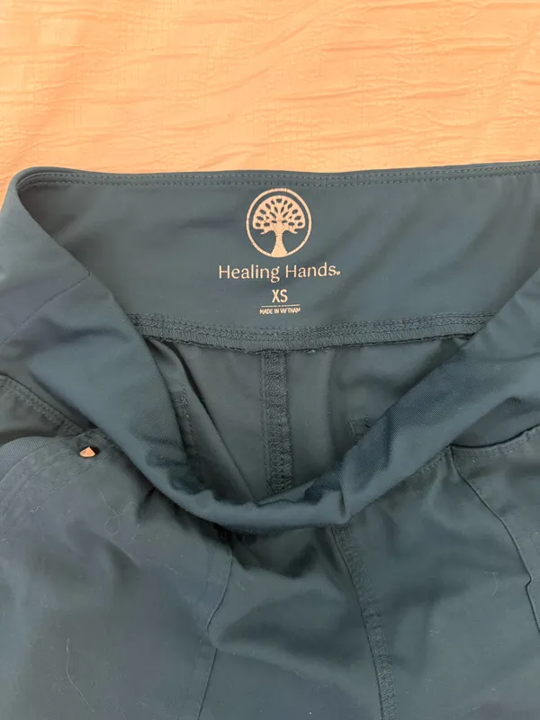 Healing Hands Scrubs Set - Image 5