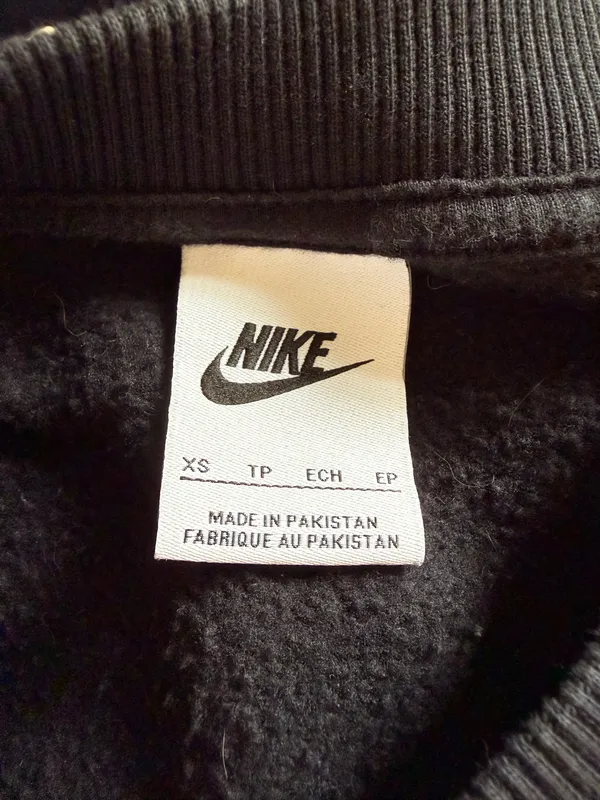 Nike Crewneck - Image 3