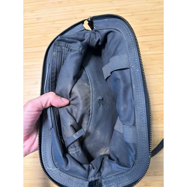 Lululemon Don't Sweat It Kit Quilted Bag Black - Image 5