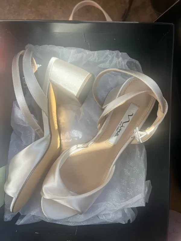 Nina Bridal Heels Ivory 5.5 - Image 9