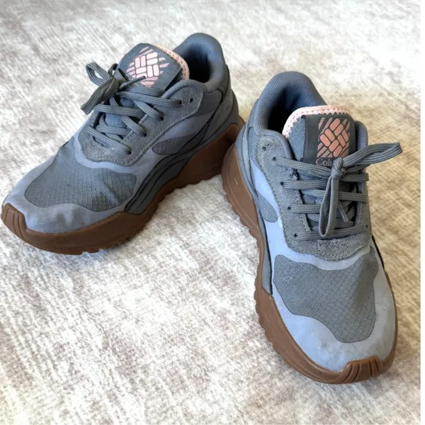 Columbia Womens OrthoLite EcoLT Grey Pink Hiking Shoes Size 5 Water Resistant - Image 2