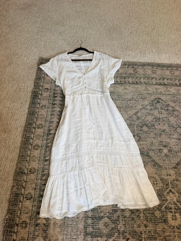 Rails white flowy tiered short sleeve cotton midi dress L. - Image 2