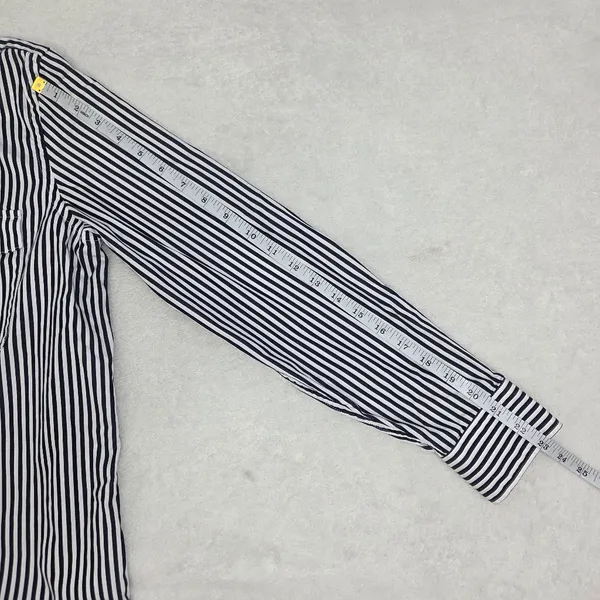 Lauren Ralph Lauren Navy Blue and White Vertical Stripe Button-Down Shirt Size M - Image 7