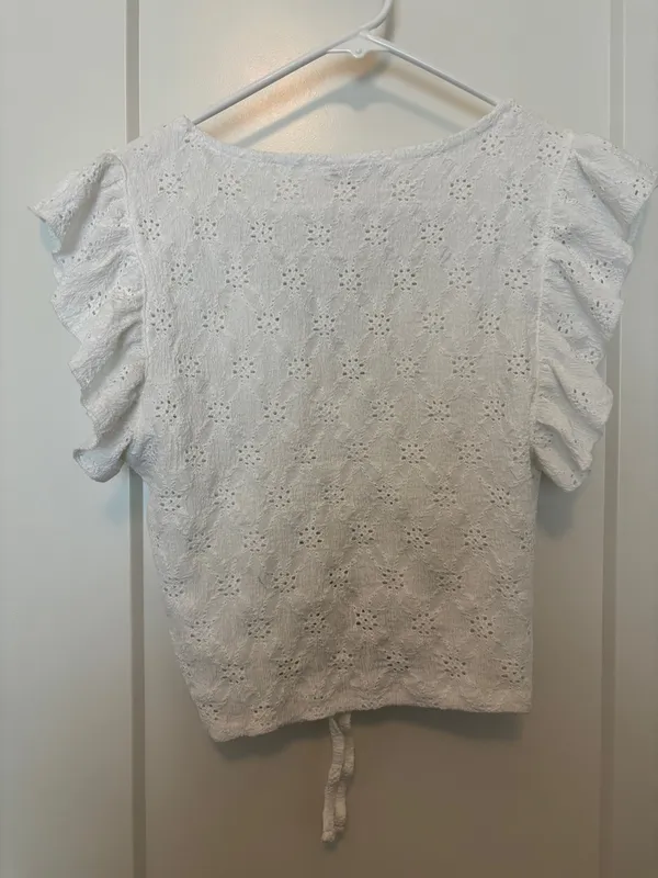 Cute White Top - Image 2
