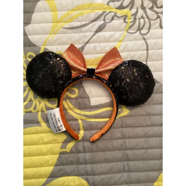 NWOT Disney Parks Sequin Halloween Candy Corn Bow Minnie Mouse Ear Headband 2024 - Image 2