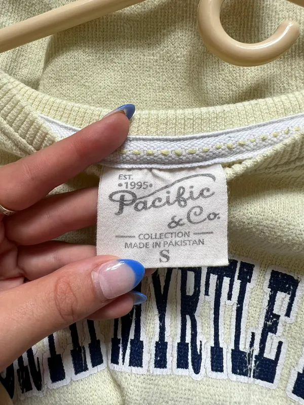 PACIFIC & CO Yellow North Myrtle Beach Sweatshirt Small - Image 3