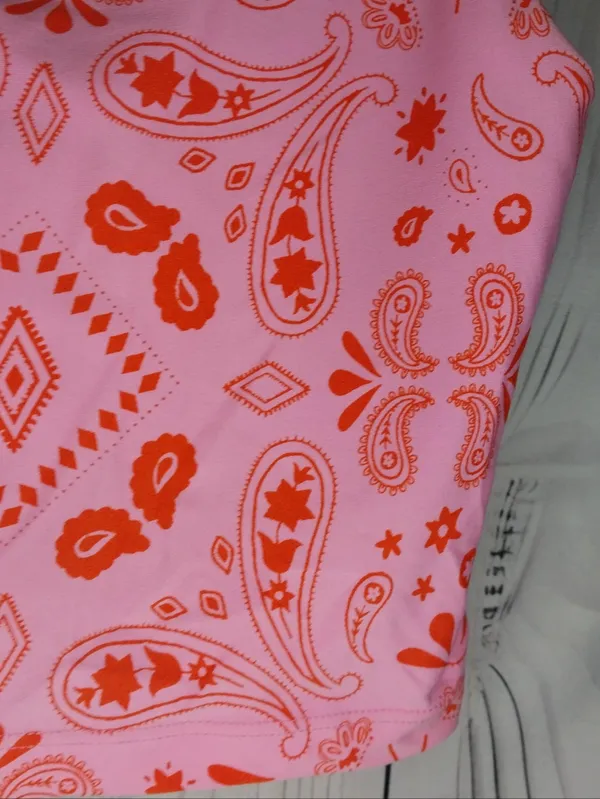 Offline By Aerie Real Me Longline Racerback Pink Paisley Athleisure Sports Bra - Image 2