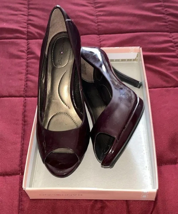 High Heels - Image 2
