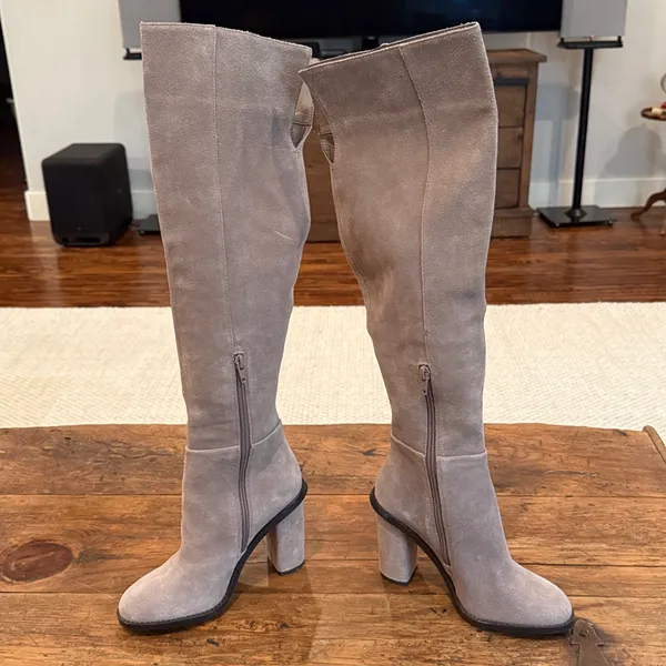 Gianni Bini Taupe Suede Over Knee 3" Tall Heeled Boots Size 5.5 - Image 4