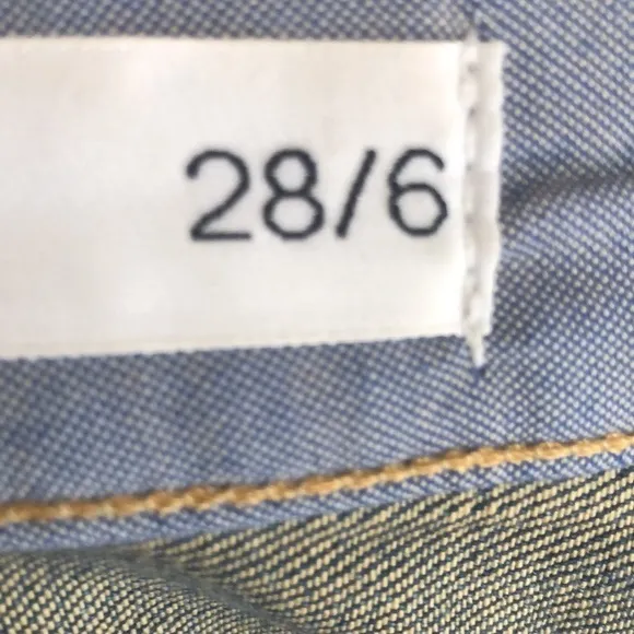 Gap blue denim jeans - Image 6