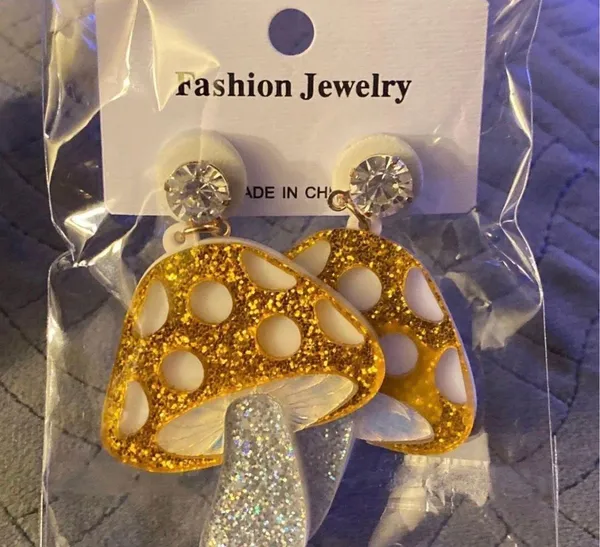 Boutique Earrings Kawaii Gold Mushroom - Image 4
