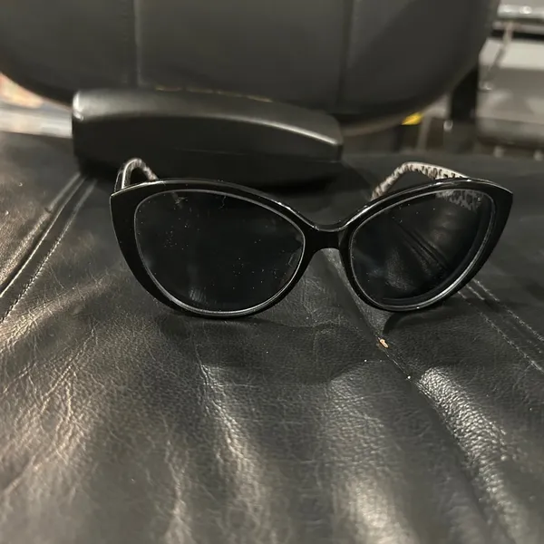 Bebe black and Leopard Print eyeglasses. These are FRAME AND HARD CASE ONLY - Image 6