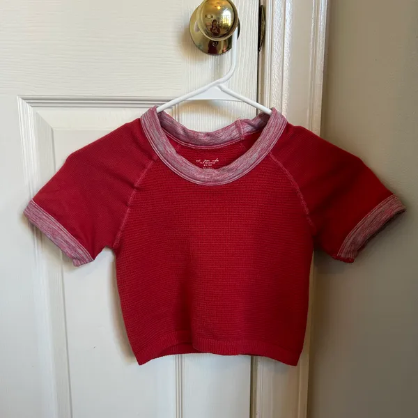 Cropped Tee - Image 2