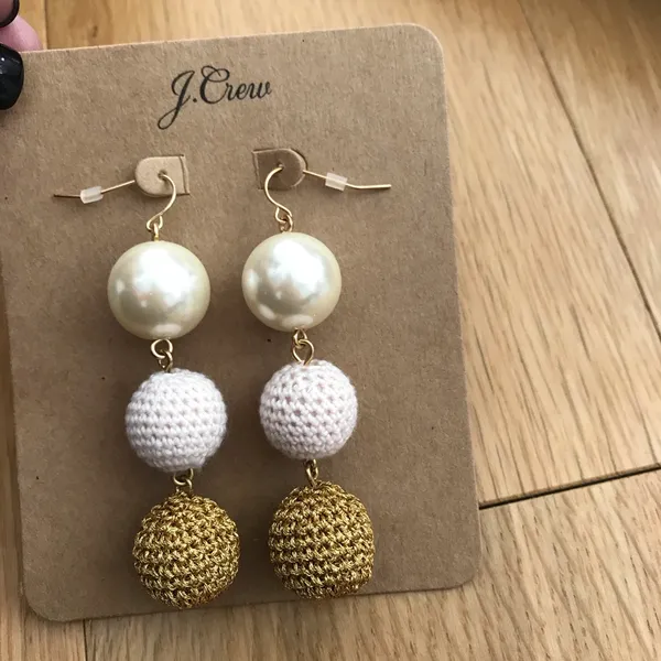 J crew Pearl crochet and bead drop earrings - Image 2