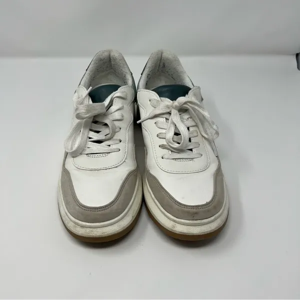UNIVERSAL Threads Lace Up Sneakers - Image 2