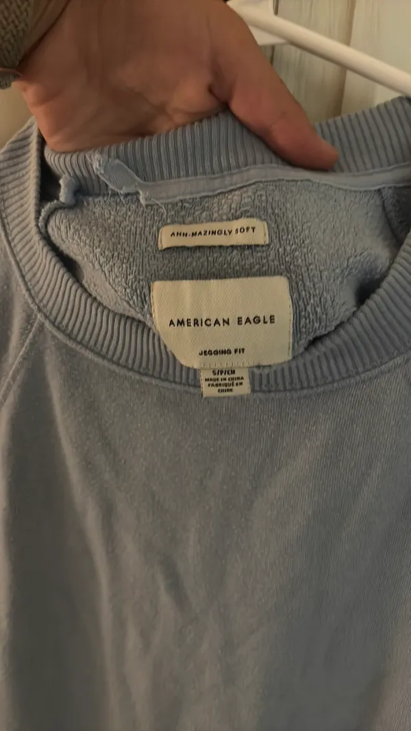 American Eagle Blue Oversized Crewneck - Image 3