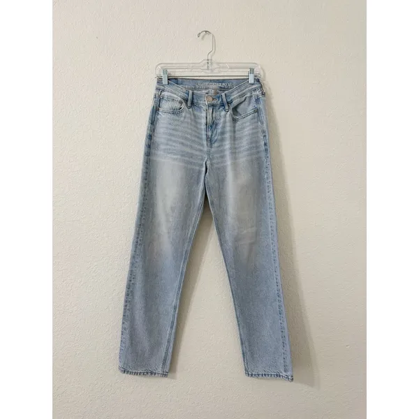 American Eagle 90s Straight Jean Light Wash High Rise Relaxed Denim Women's 4 - Image 2