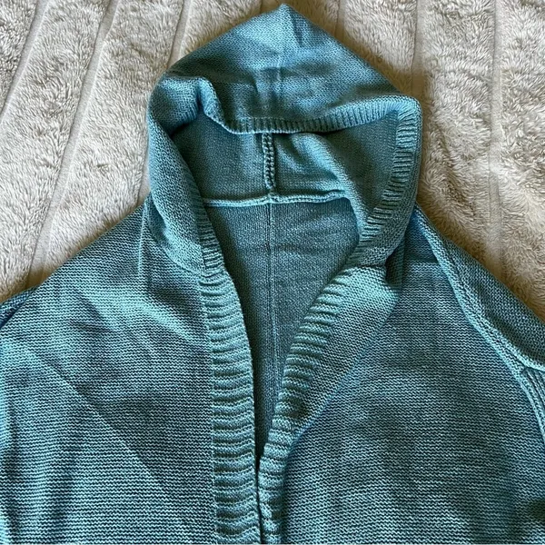 Cardigan sweater NWOT Size Large Blue - Image 2