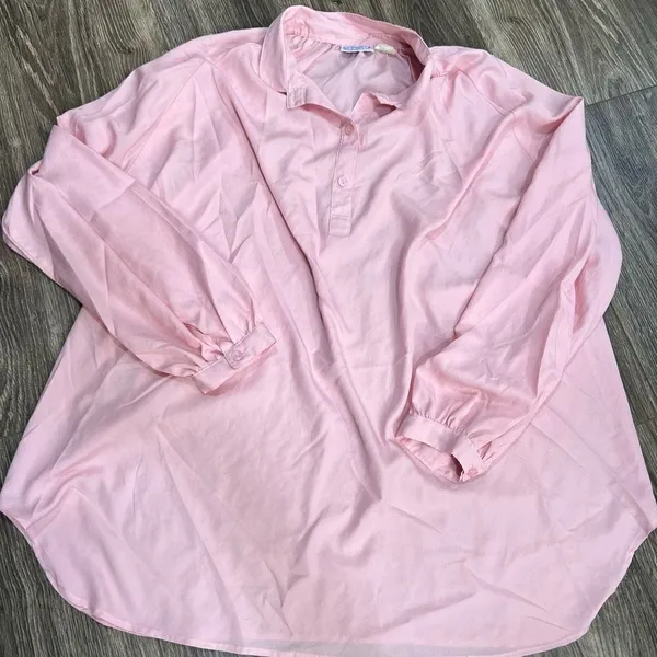 Vintage Levi’s Pale Pink Blouse - Image 2