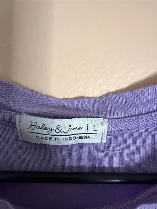 Lightweight Lavender Short Sleeve Crewneck Tee - Image 2