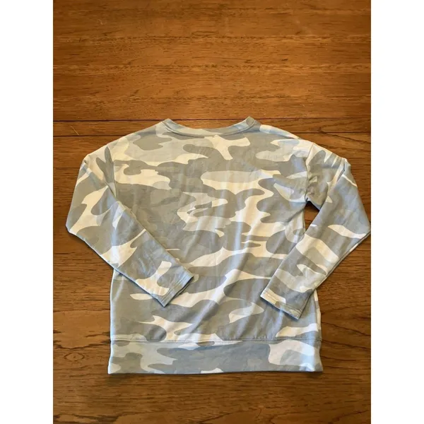 Camo Vintage Women’s Blue/White Camo Crew Neck Lightweight Pullover S - Image 4