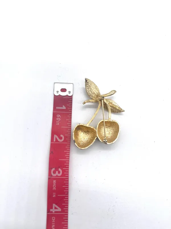 Sarah Coventry Double Cherrie’s Gold tone Brooch - Image 3