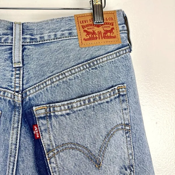 LEVI'S Ribcage High Rise Destructed Straight Jeans in Wash Haleys Comment US 28 - Image 13