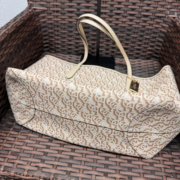 Coach City Tote Coach Monogram Print Style: CF342 - Image 5