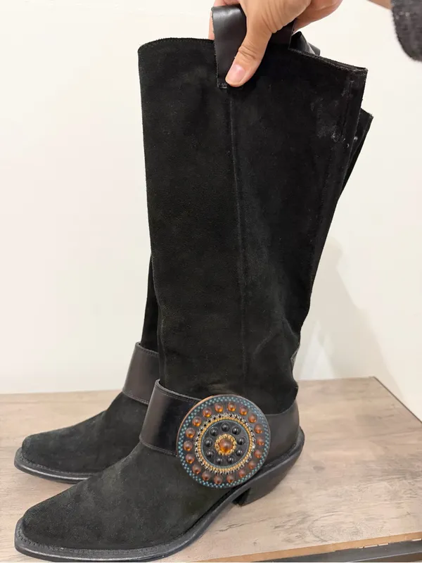 Baci Phoenix Black Suede Leather Boots with Medallion Womens Size 7.5 - Image 4