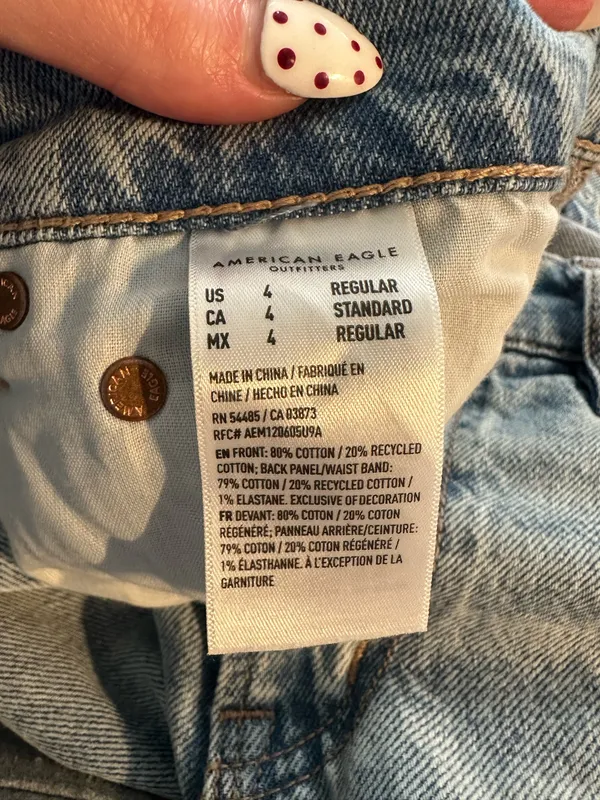 American Eagle Jeans Ripped Strigid - Image 2