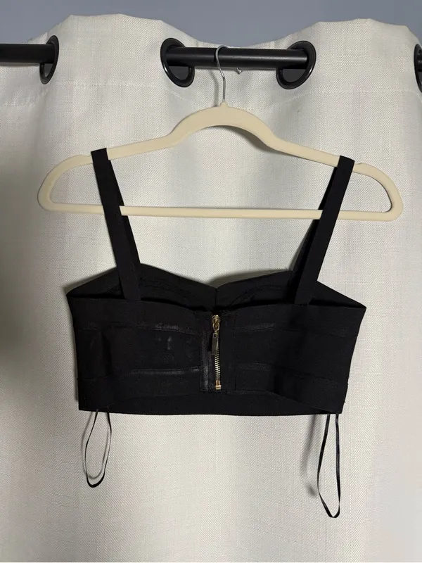Superdown from Revolve Emilia Black Crop Bandage Bra Top Size Medium - Image 4