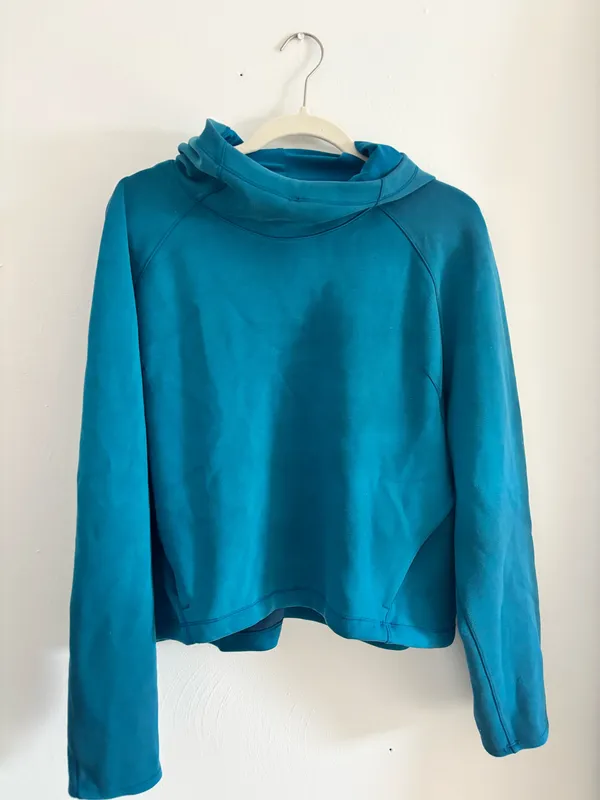 Lululemon Sweatshirt - Image 5