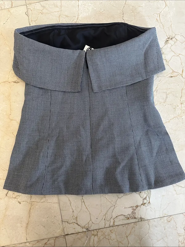 Aritzia Element Tube Top NWT - Image 4
