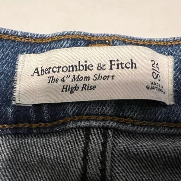 Abercrombie and Fitch 4" Mom shorts high rise size 00 - Image 3