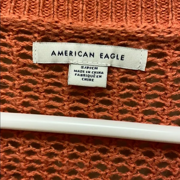 American Eagle coral colored sweater - Image 2