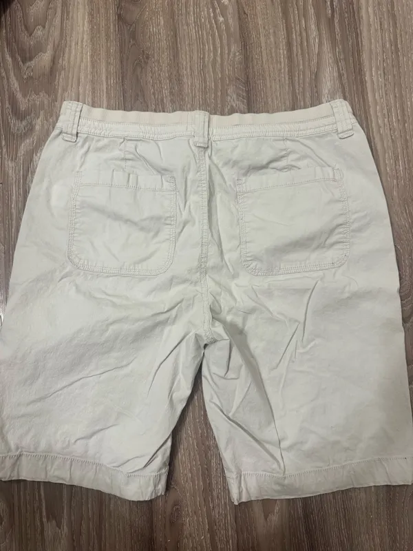 St. John's Bay Shorts - Image 8