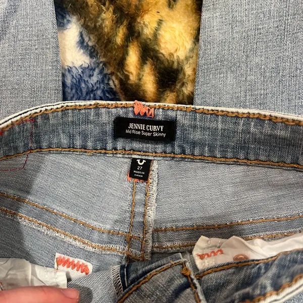 True Religion Women's 27 Blue Jeans - Image 3